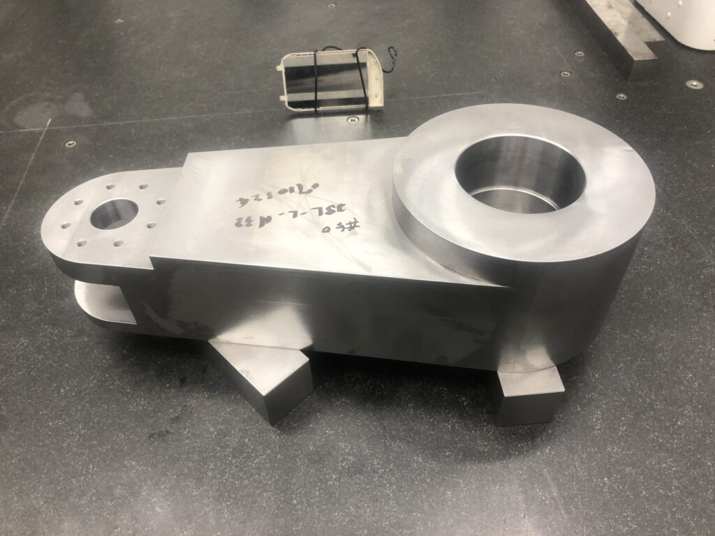 鉄道車両向け機械加工