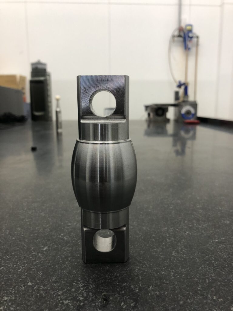 鉄道車輛用ブッシュ