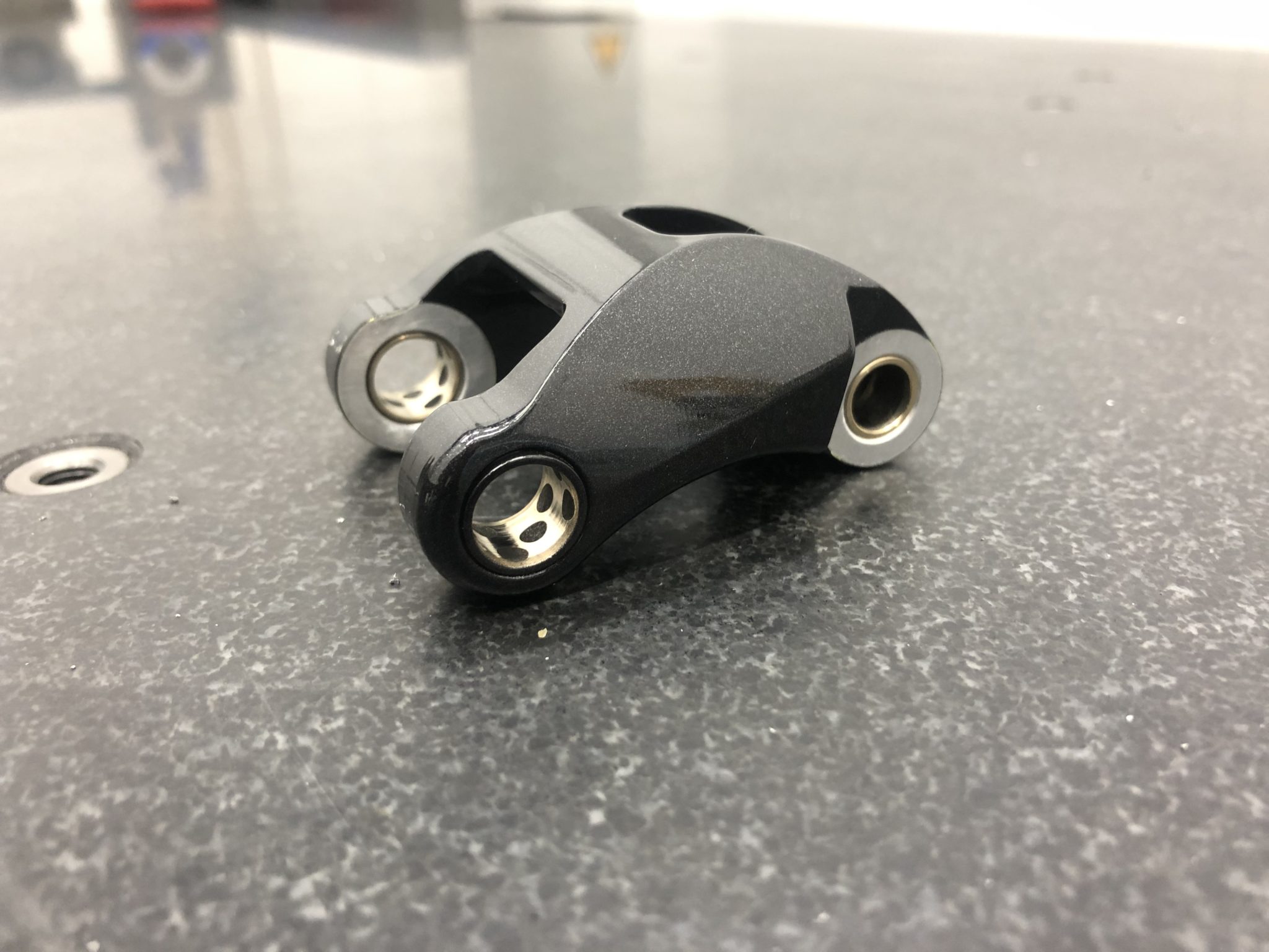 医療用　義足向け部品