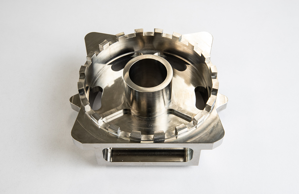 モーターケース 機械加工